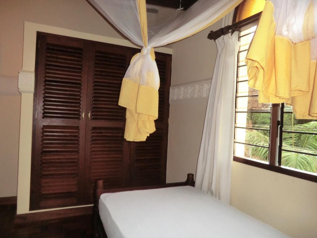 Villa Lamuhouse Diani Beach Oda fotoğraf